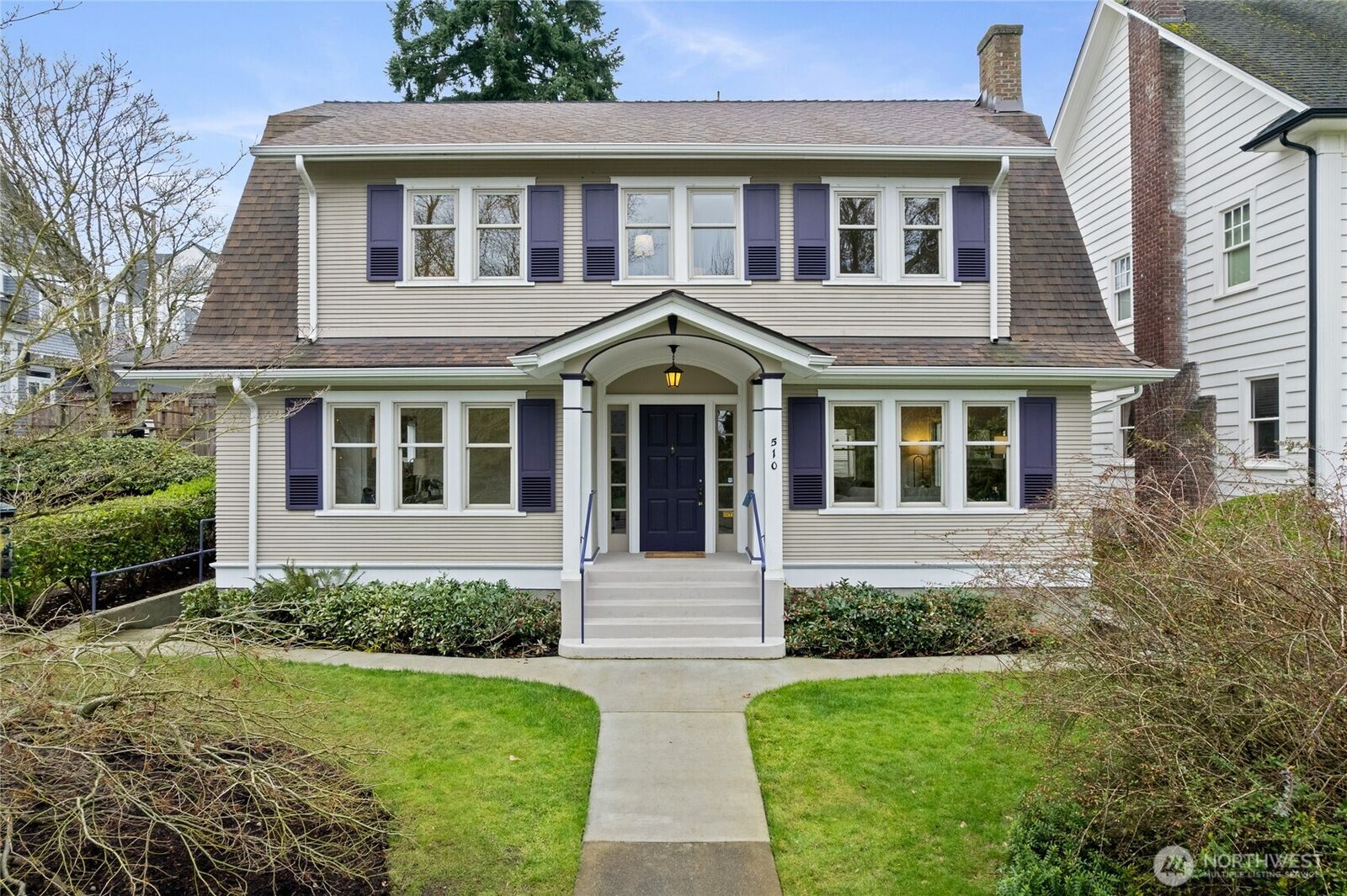 Property Photo:  510 N Yakima Avenue  WA 98403 