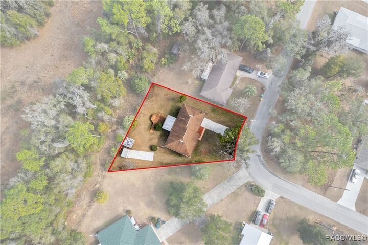 Property Photo:  316 Peony Street  FL 34452 