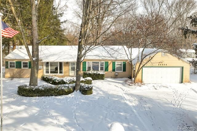 Property Photo:  23424 Beech Road  MI 48033 