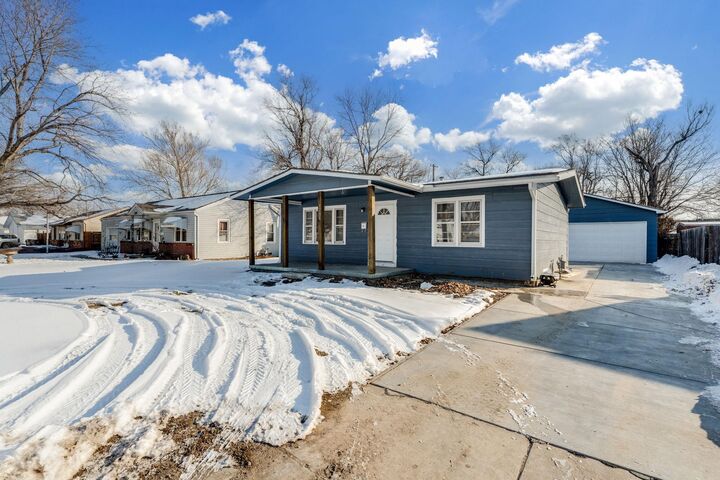 Property Photo:  3238 S Edwards Ave  KS 67217 