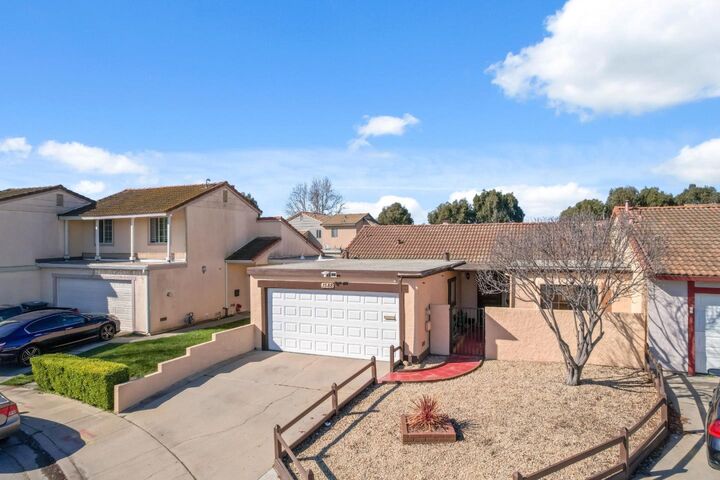 Property Photo:  1588 Duran Street  CA 93906 