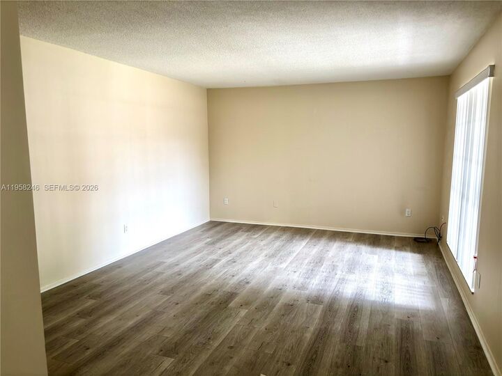 Property Photo:  10784 N Kendall Dr D4  FL 33176 