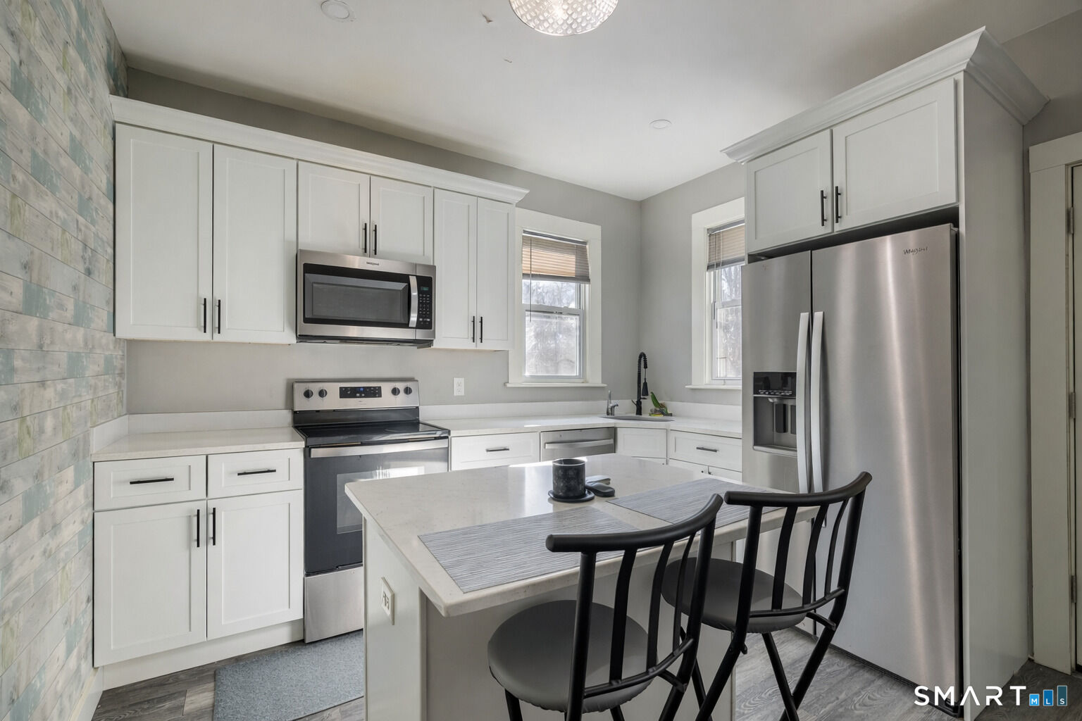 Property Photo: 33 Merriman Street CT 06010