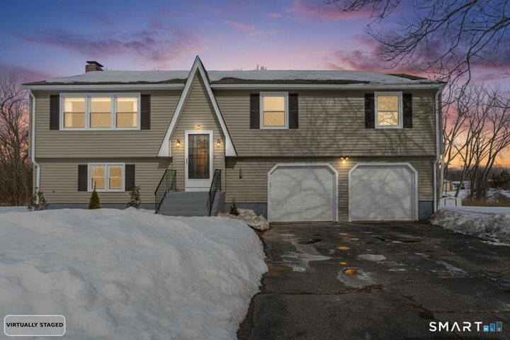 Property Photo: 73 Abbey Lane CT 06095