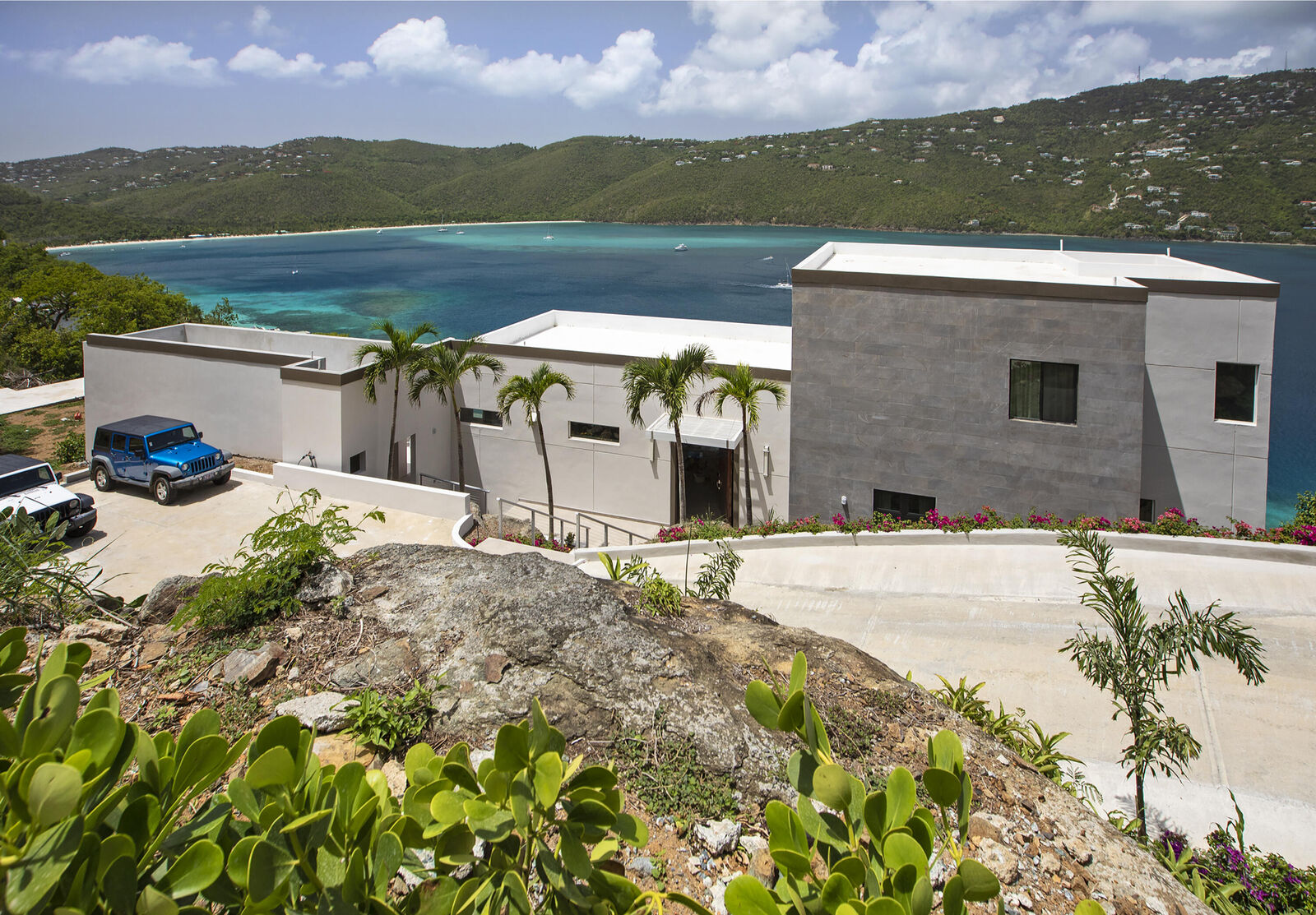 Property Photo:  10-3-5 Peterborg Gns  VI 00802 