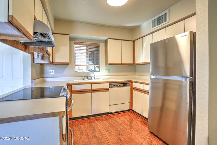 Property Photo:  2601 W Broadway Boulevard F456  AZ 85745 