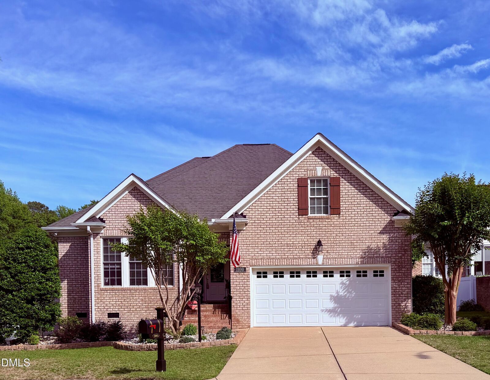 Property Photo:  1990 N Tansea Court  NC 27526 