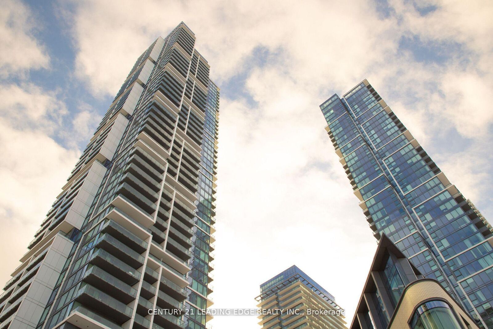 Photo de la propriété:  7890 Jane Street Ph10  ON L4K 0K9 