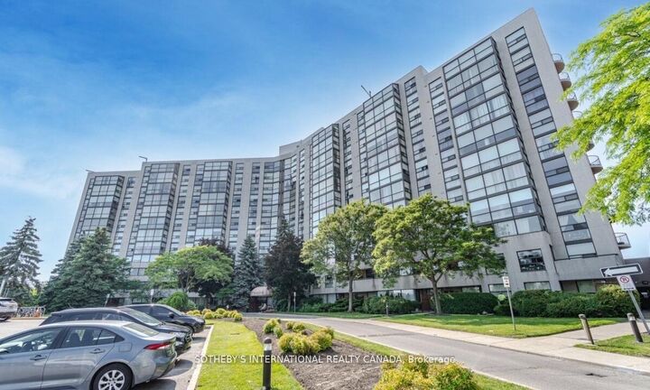 40 Harding Boulevard W 301 — photo 1