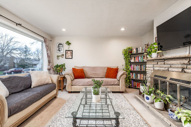 Property Photo: 735 E Lisonbee Ave S UT 84106