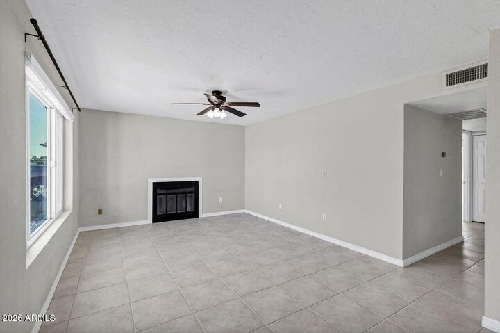 Property Photo:  6318 S College Avenue  AZ 85283 
