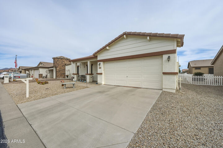 Property Photo:  2101 S Meridian Road 198  AZ 85120 