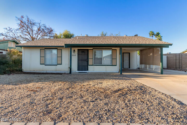 Property Photo:  2215 W Straford Drive  AZ 85224 