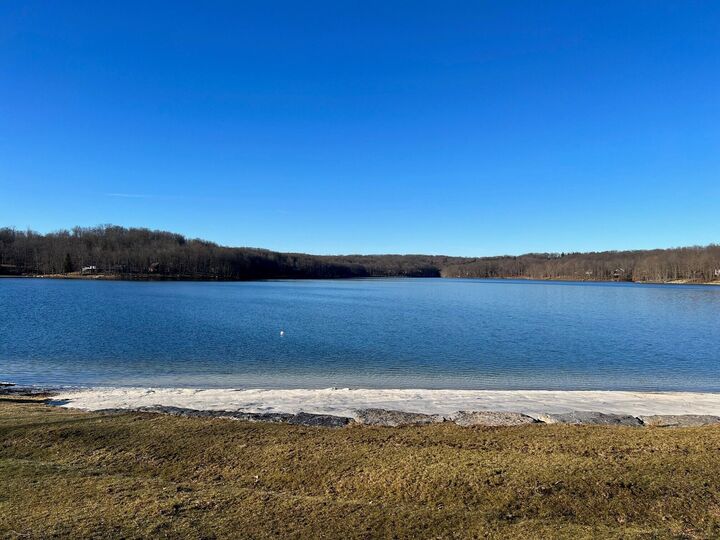 Property Photo: 18 Flamingo Rd PA 15801