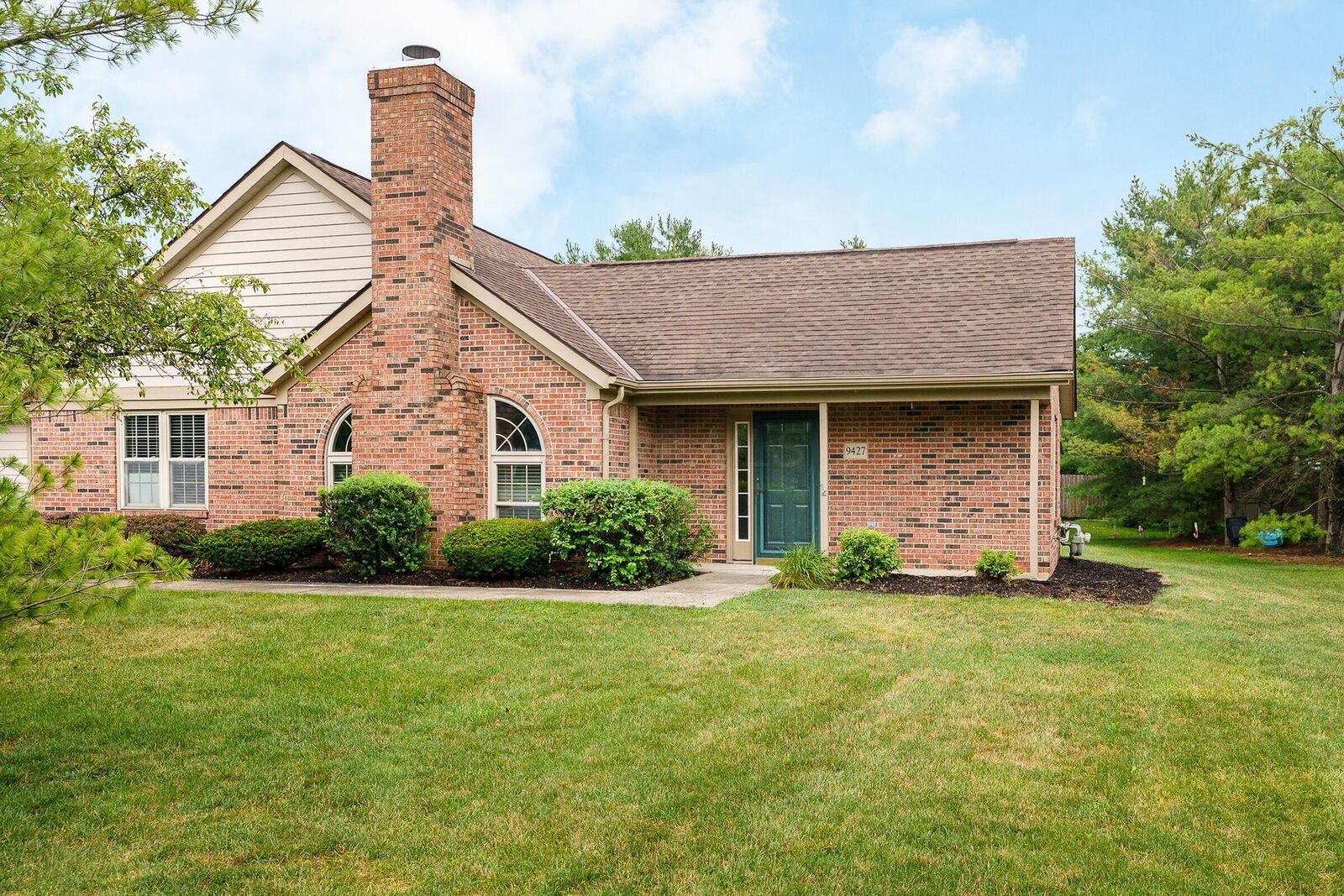 Property Photo:  9427 Clermont Circle  OH 43065 