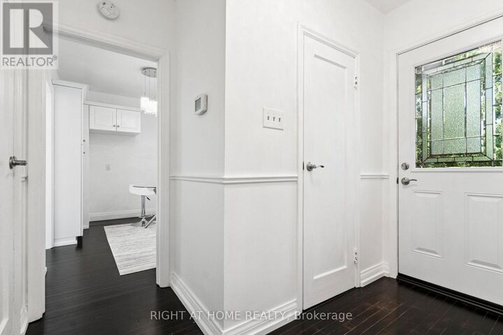Property Photo:  105 Glenridge Avenue  ON L2R 4X5 