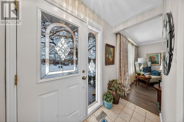 Property Photo:  76 Kanarick Crescent  ON M3L 1P4 