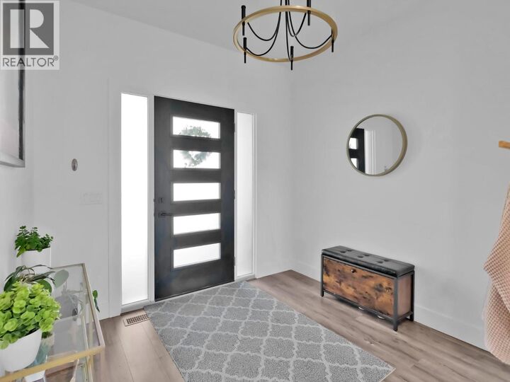 Photo de la propriété: 767 Acadia Street BC V1V 0A8