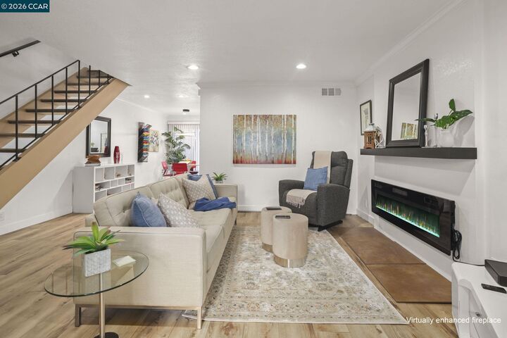 Property Photo:  1844 Pomar Way  CA 94598 