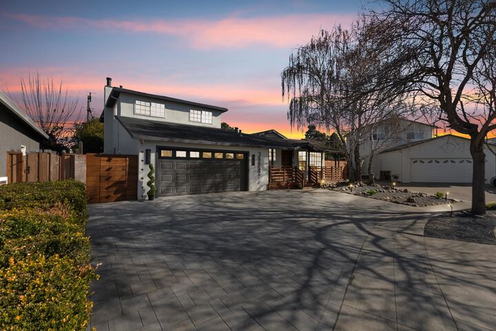 Property Photo:  38952 Emrol Ave  CA 94536 