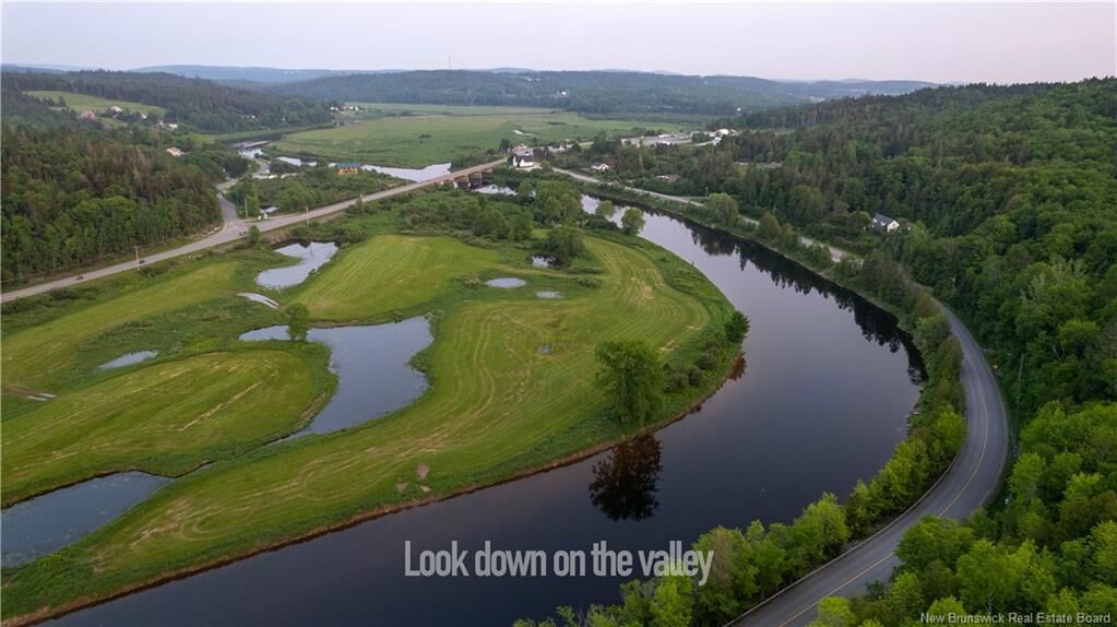 Property Photo:  111 Hammond River Road  NB E2E 4Z8 