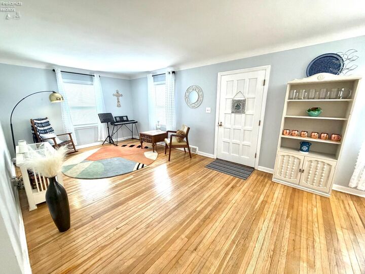 Property Photo:  174 Hannum Avenue  OH 43460 