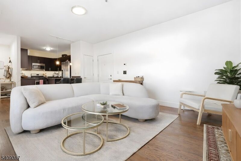 Property Photo:  105 Broad Sst  NJ 07104 