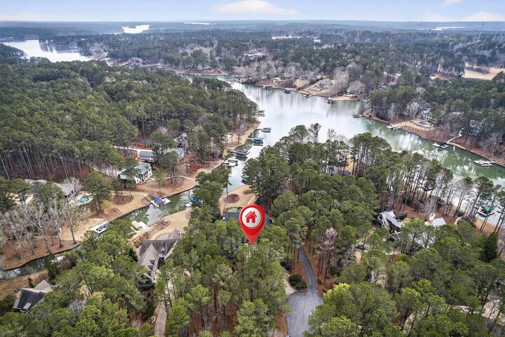 Property Photo:  1020 Broadsword Bay  GA 30642 