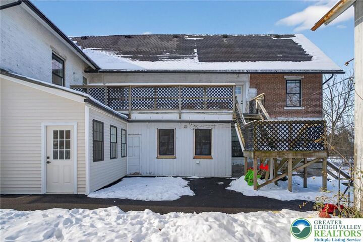 Property Photo:  3591 Station Avenue 2  PA 18034 