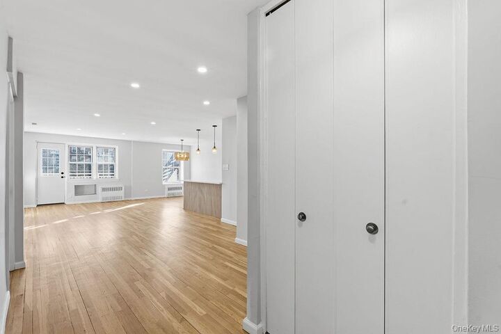 Property Photo:  86-11 151st Avenue 4H  NY 11414 