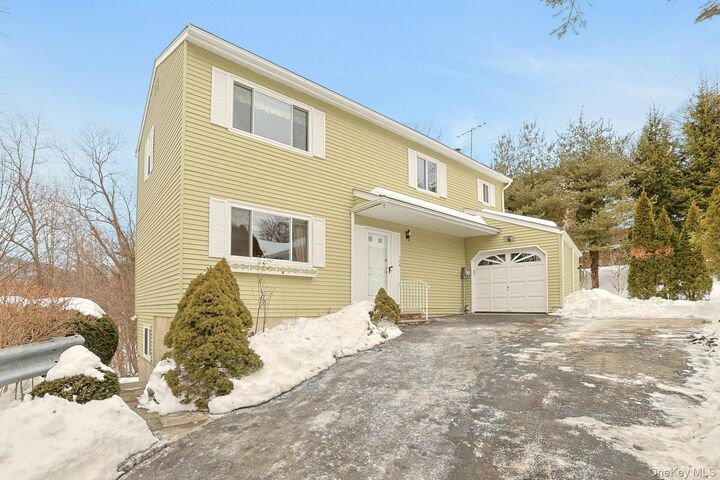 Property Photo:  186 Rutledge Avenue  NY 10532 