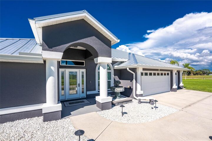 Property Photo:  20 Bunker Terrace  FL 33947 