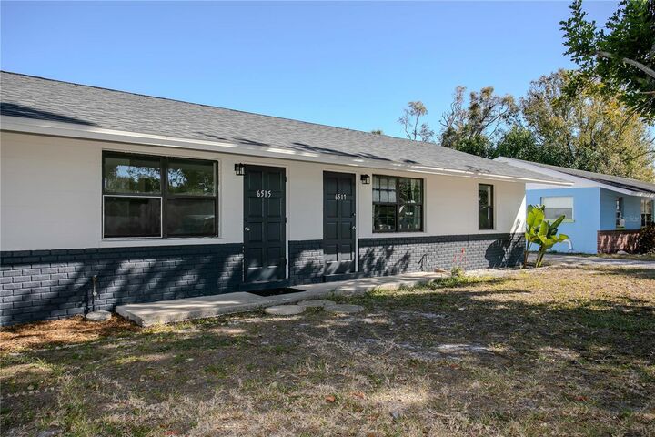 Property Photo:  5615 24th Street W  FL 34207 