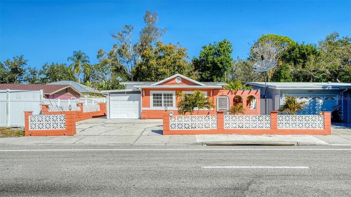 Property Photo:  3957 Proctor Road  FL 34233 