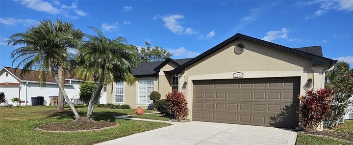 Property Photo:  2826 Middleton Circle  FL 34743 