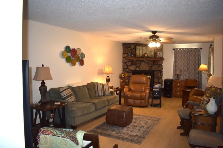 Property Photo:  1500 Post Oak Way  AR 72653 