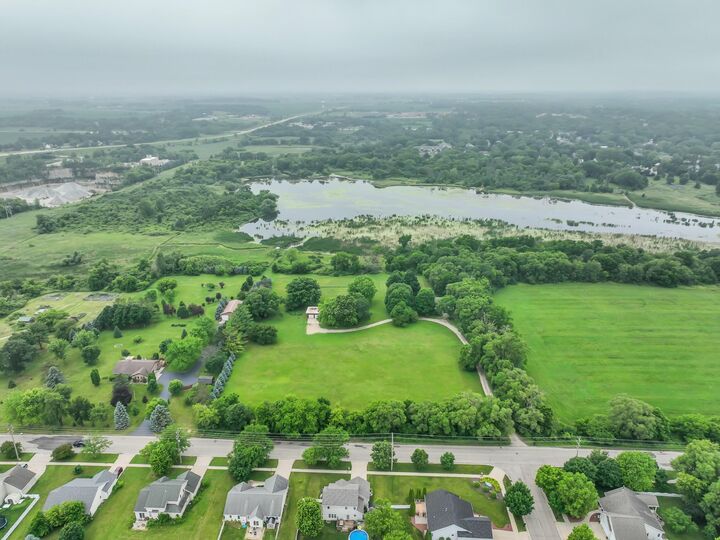 Property Photo:  630 S Wisconsin St Lt4  WI 53190 