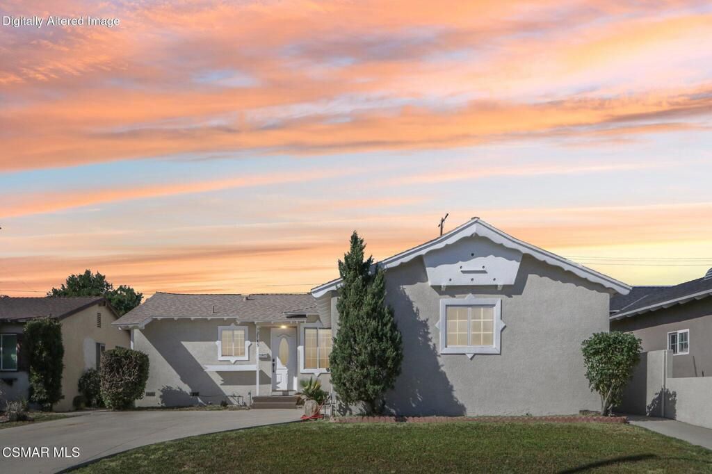 Property Photo:  12745 Muscatine Street  CA 91331 