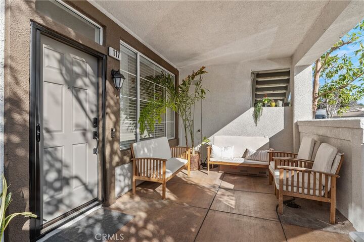 Property Photo:  117 Chaumont Cir  CA 92610 