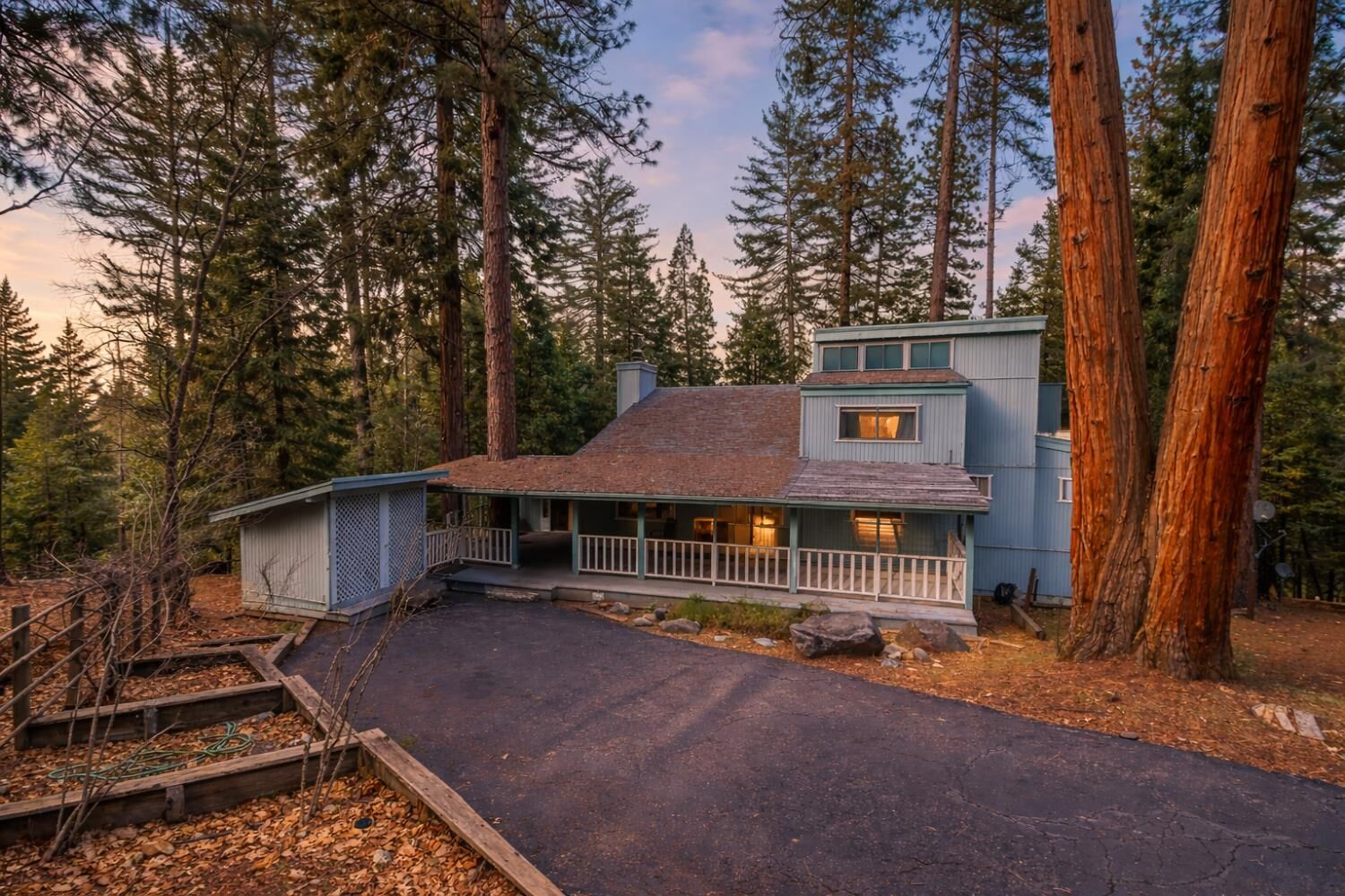 Property Photo: 24214 N Oxbow Lane CA 95370