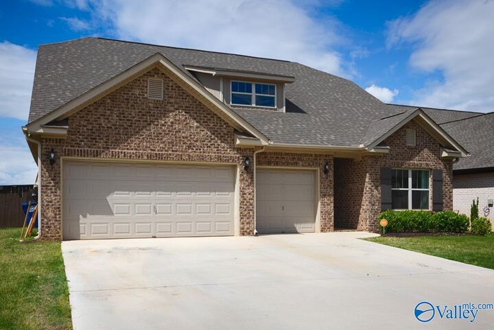 Property Photo:  137 Sublett Drive  AL 35750 