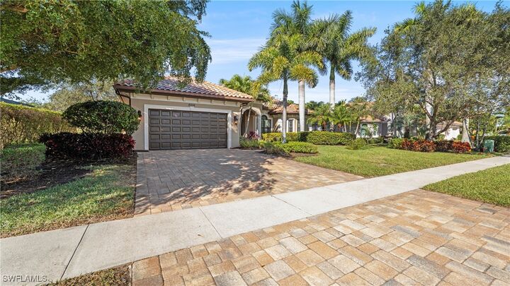 Property Photo: 8856 Lely Island Circle FL 34113