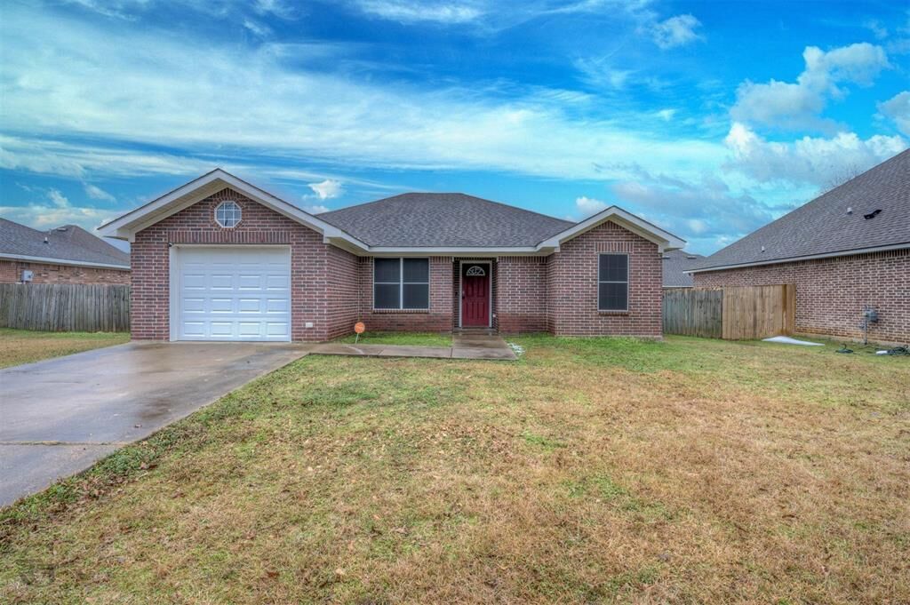 Property Photo:  455 Kennie Road  LA 71106 