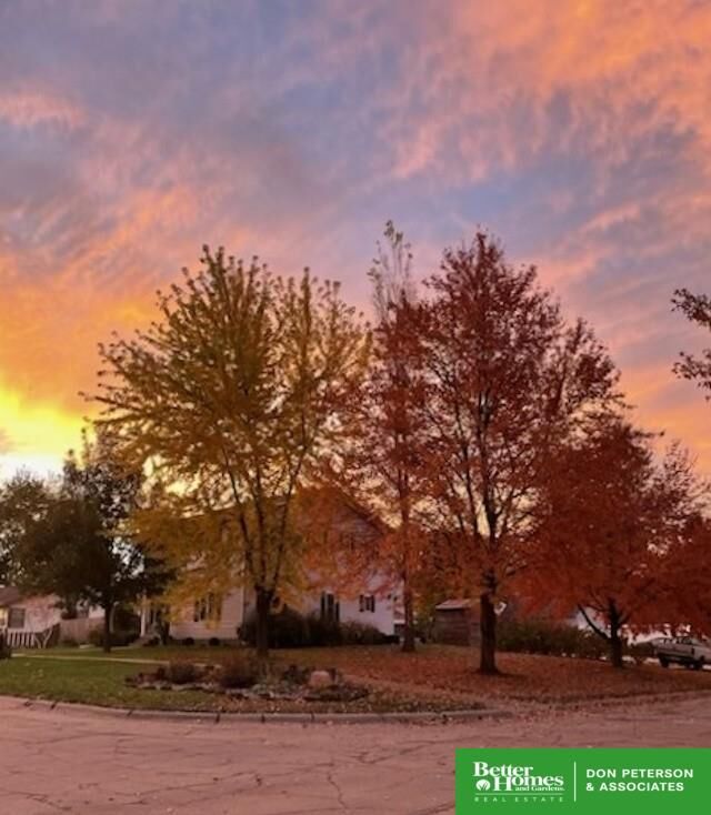 Property Photo:  453 W 7th Street  NE 68066 