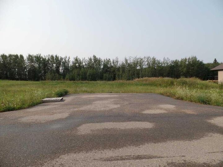 Property Photo:  13348 672A Township 317  AB T0A 2C0 