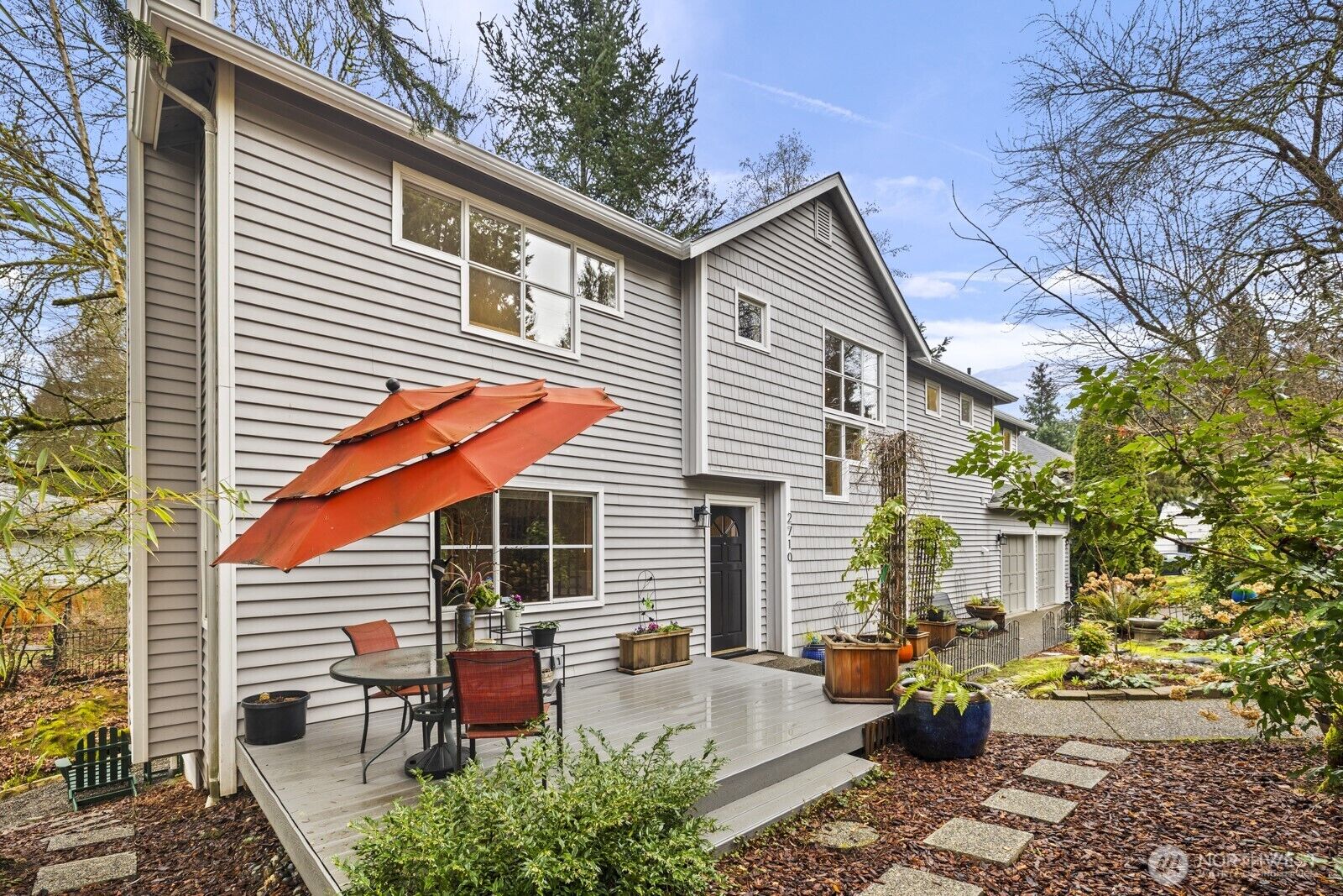 Property Photo:  2710 NE 105th Street  WA 98125 