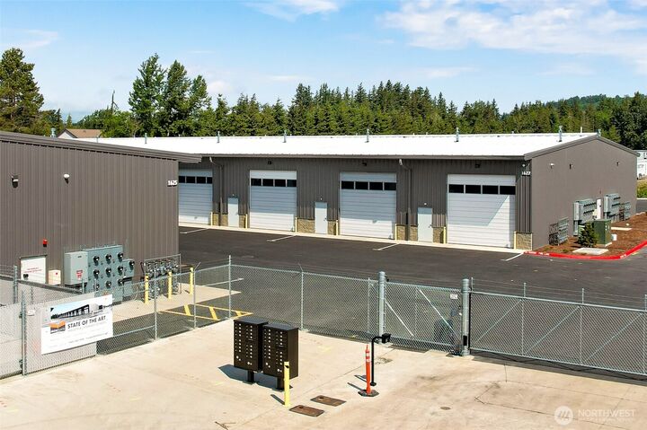 Property Photo:  1631  Jills Court 13  WA 98226 