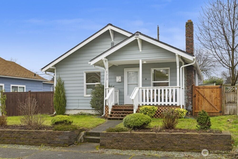 Property Photo:  4313 E G Street  WA 98404 
