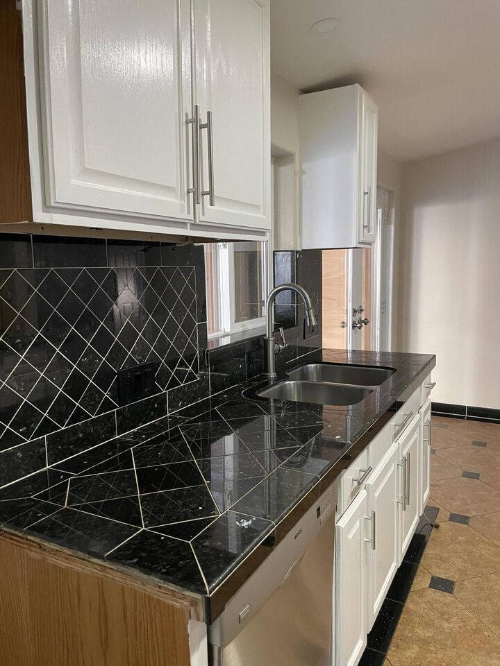 Property Photo:  508 N 7th St  ID 83313 