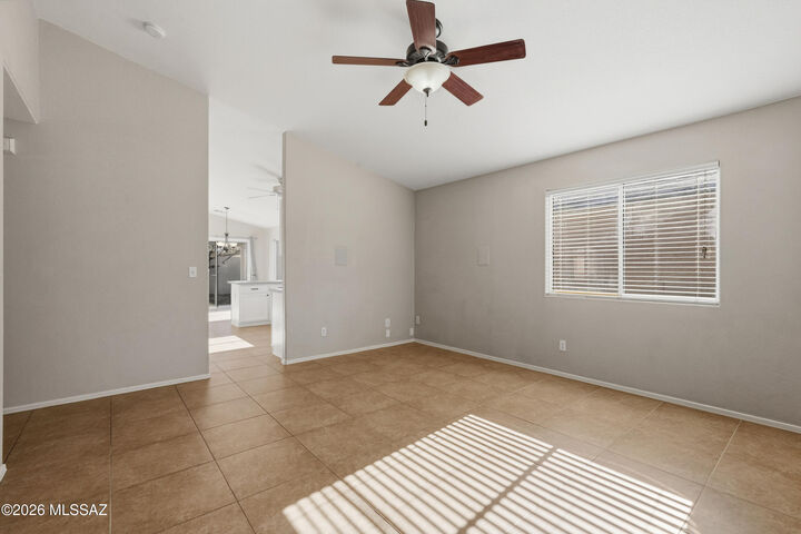 Property Photo:  7821 S Kilbrennan Way  AZ 85747 